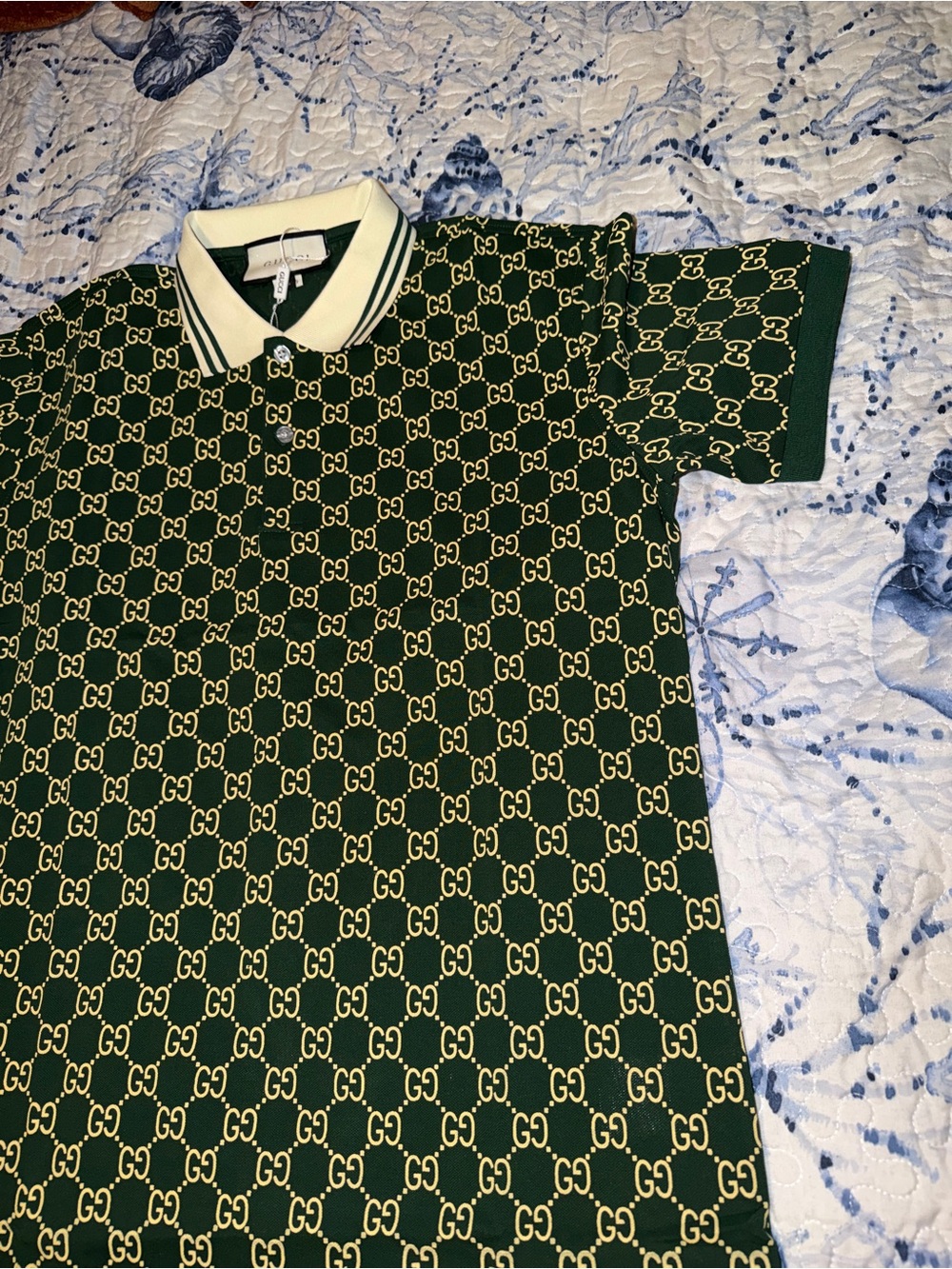 Green and Cream Interlocking GG Polo - Picture 2 of 3